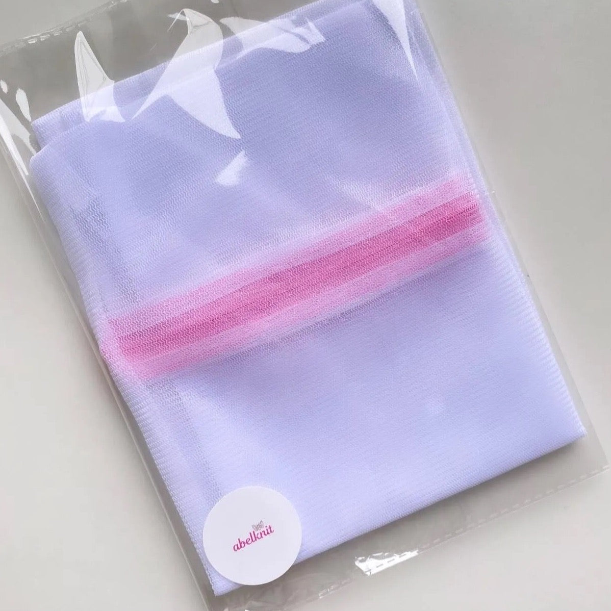 Waschbeutel mit Reißverschluss.