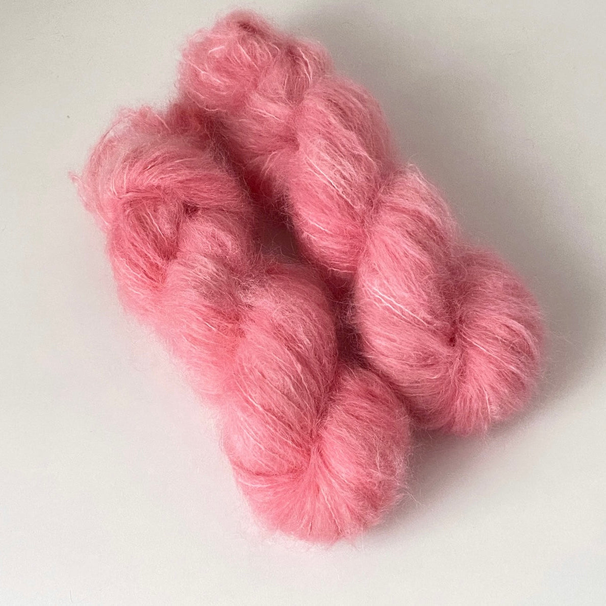 Handgefärbte Big Mohair.