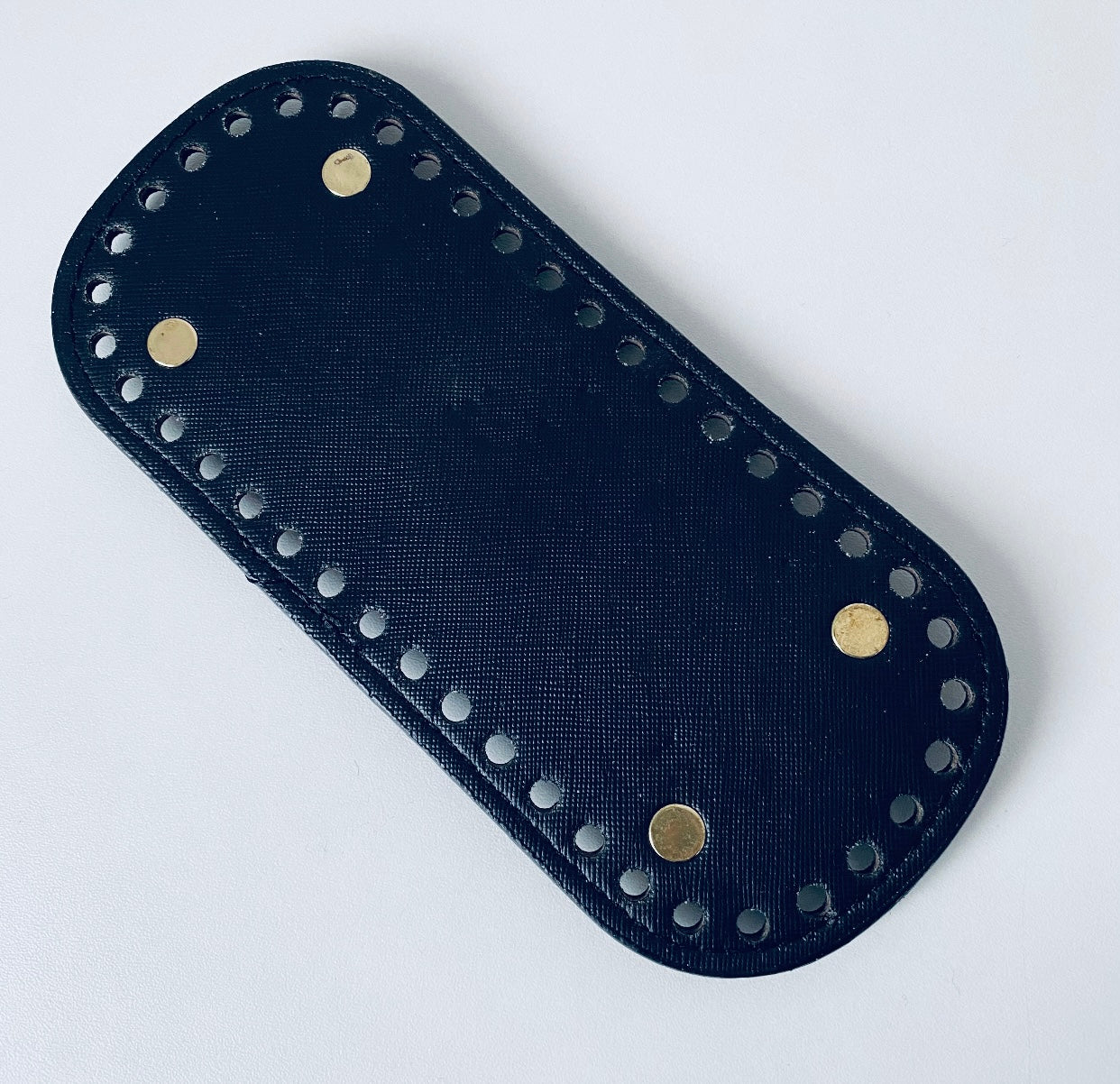 Ovale Strick- Häkelboden.