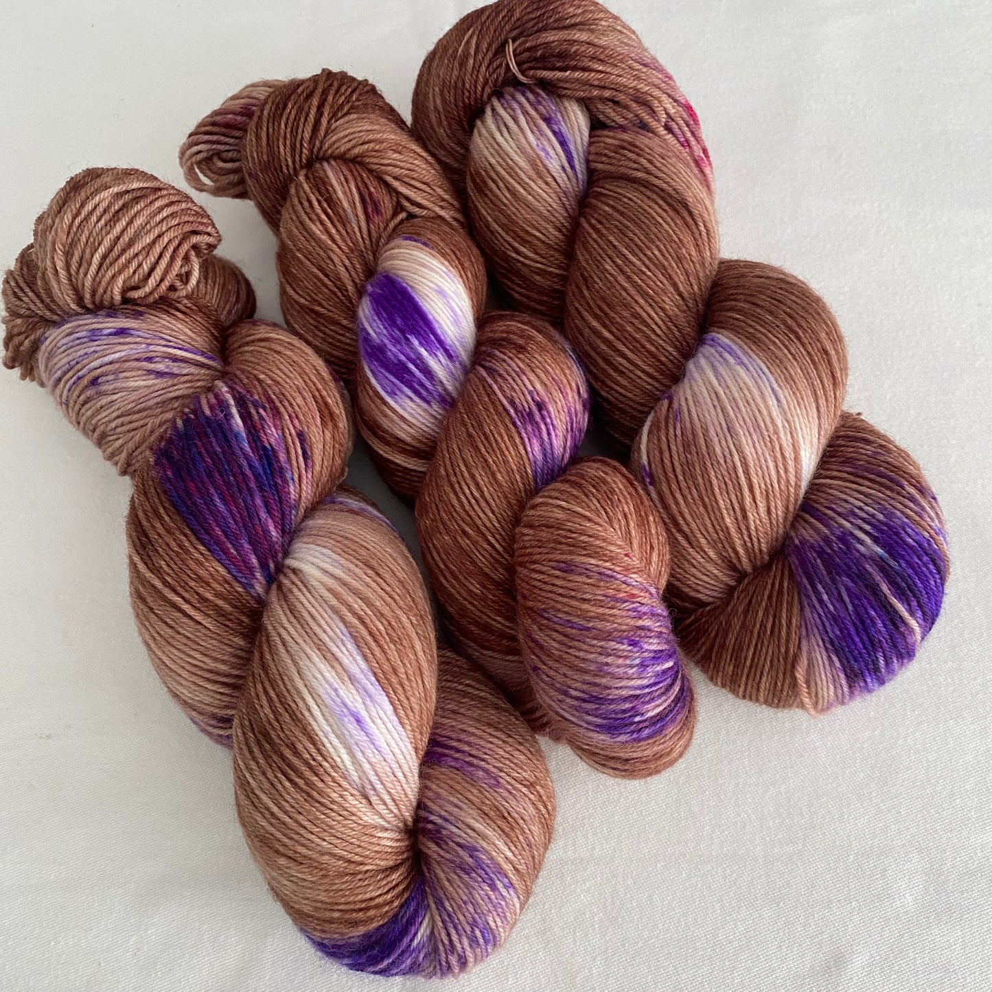 Handgefärbte Merino Sockenwolle (Luxus)