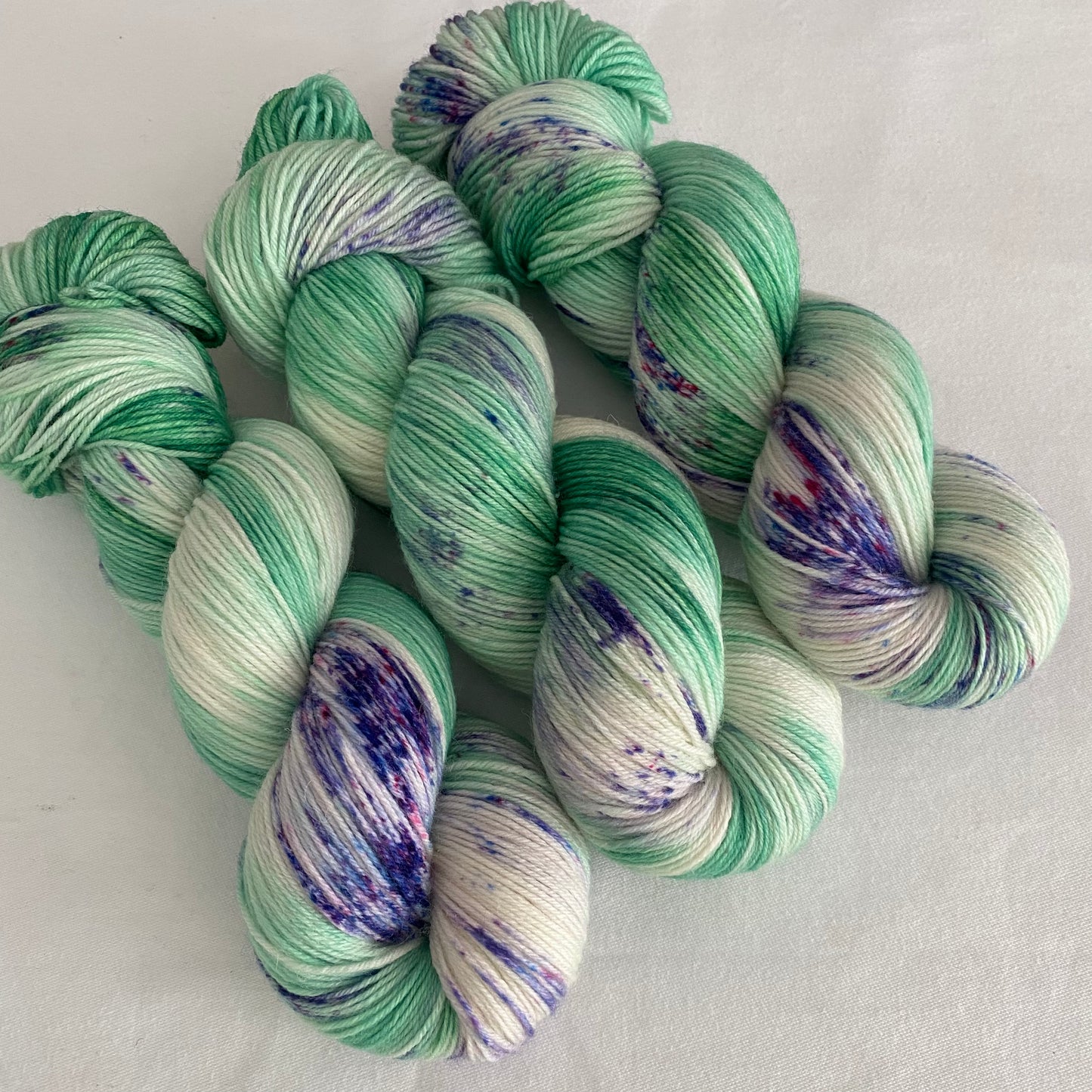 Handgefärbte Merino Sockenwolle (Luxus)