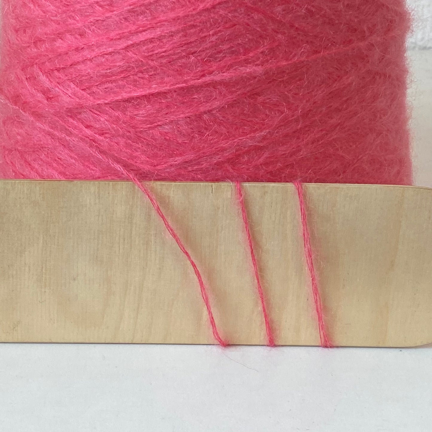 Konenwolle Kidmohair mit Merinowolle / IGEA Spa