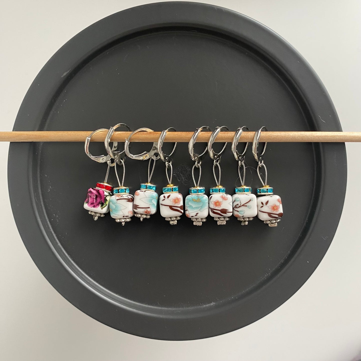 Verschließbare Maschenmarkierer 8- teiliges Set für Raglan.