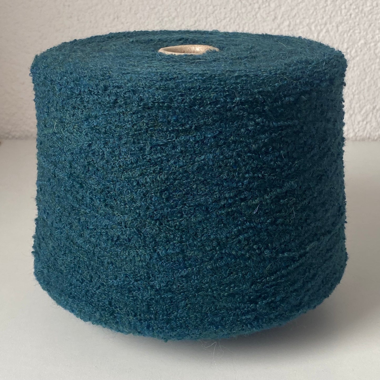 Konenwolle Alpaka Boucle / Pecci Filati