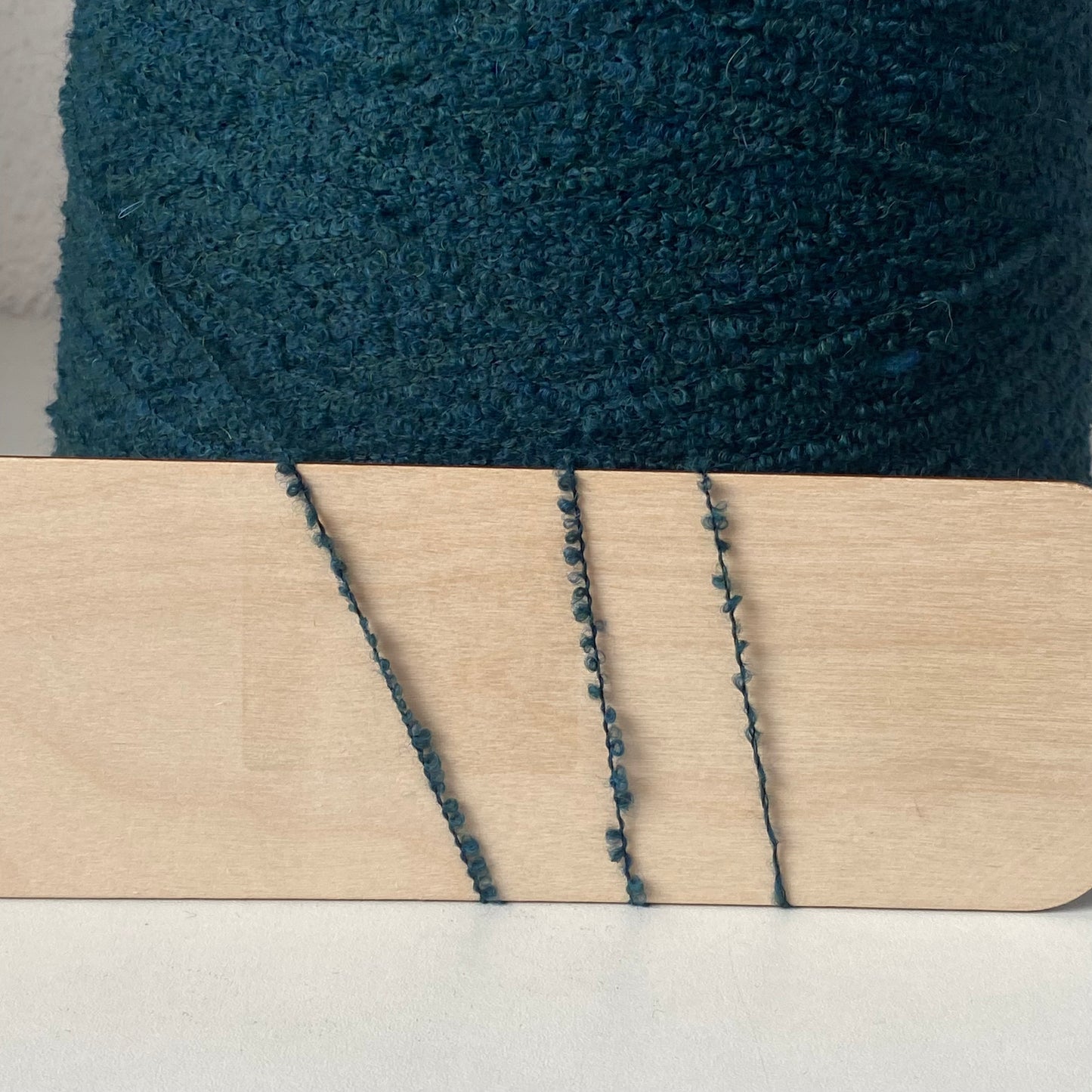 Konenwolle Alpaka Boucle / Pecci Filati