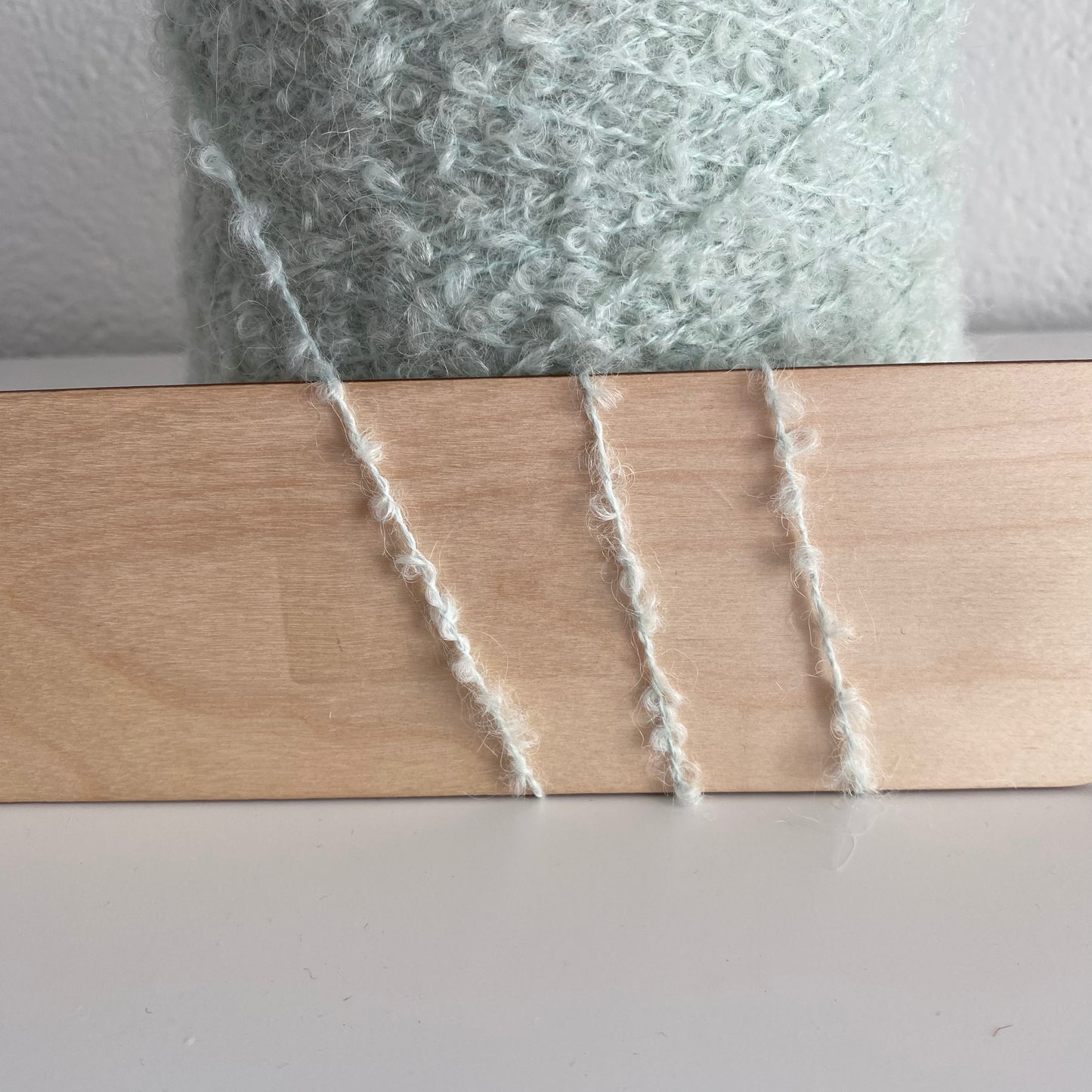 Konenwolle Alpaka Boucle /Azeta Filati