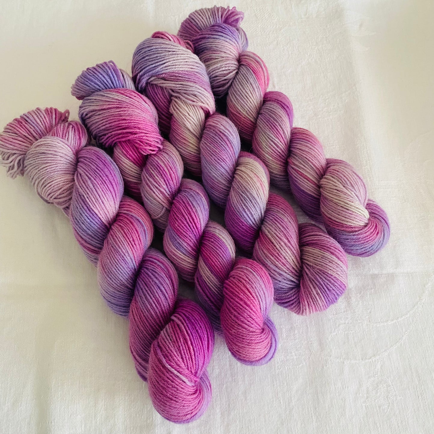 Handgefärbte Sockenwolle 4-fach./ 50 g.