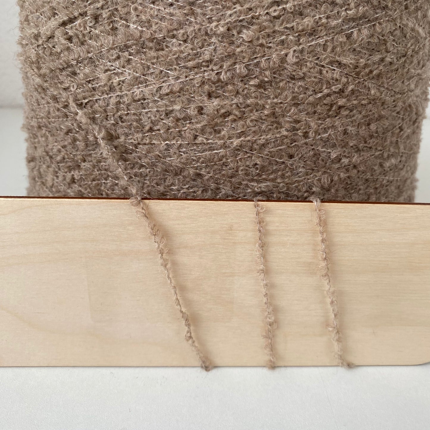 Konenwolle Alpaka Boucle / Pecci Filati