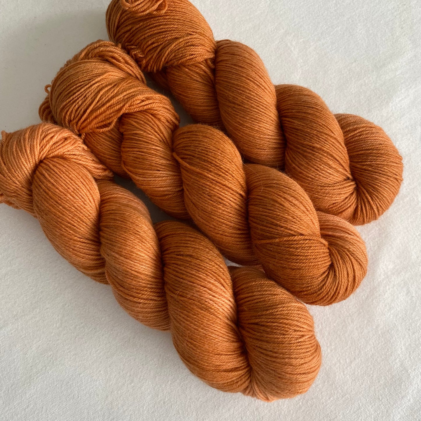Handgefärbte Merino Sockenwolle (Luxus)