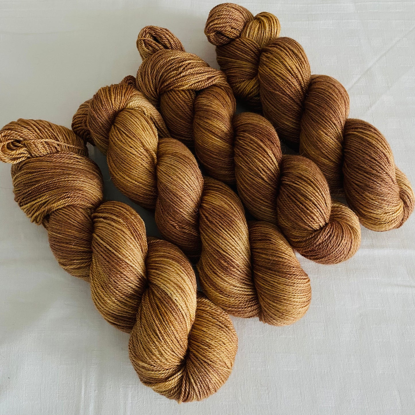 Handgefärbte Alpaca mit Seide.