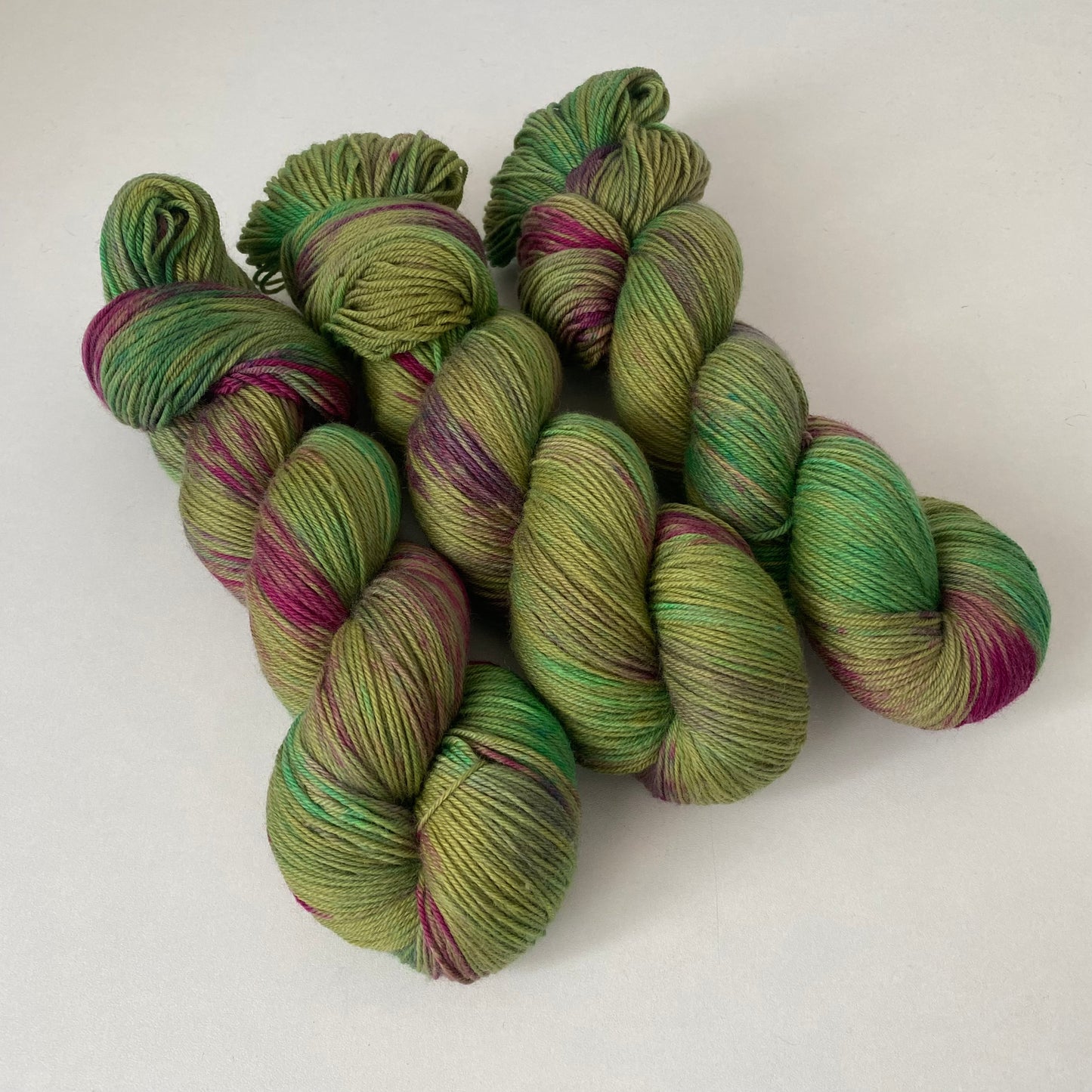 Handgefärbte Merino Sockenwolle (Luxus)