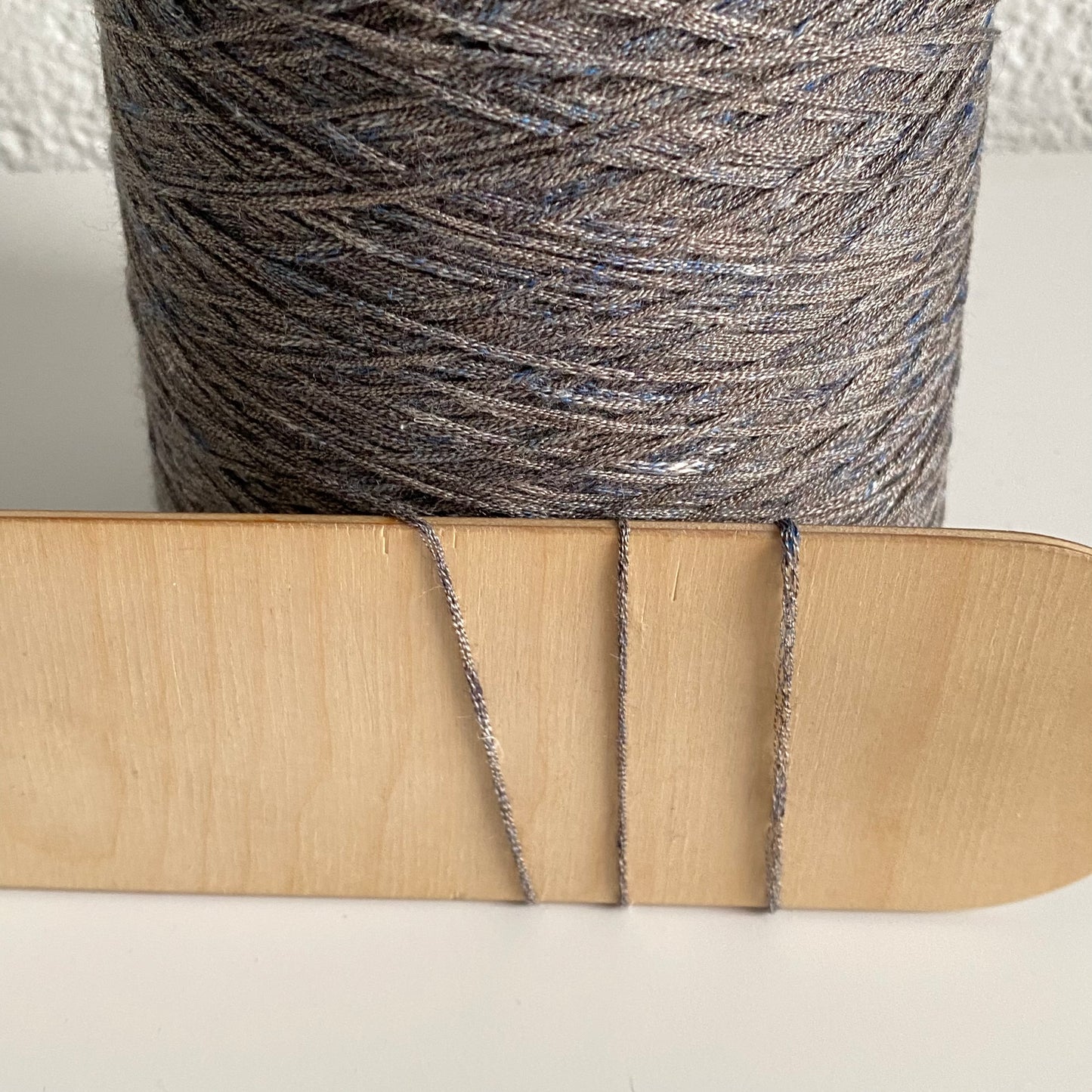 Konenwolle Merinowolle mit Seide und Leinen/ Loro Piana Italy