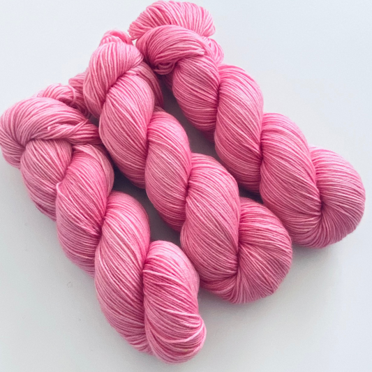 Handgefärbte  Merino Sockenwolle (Luxus)