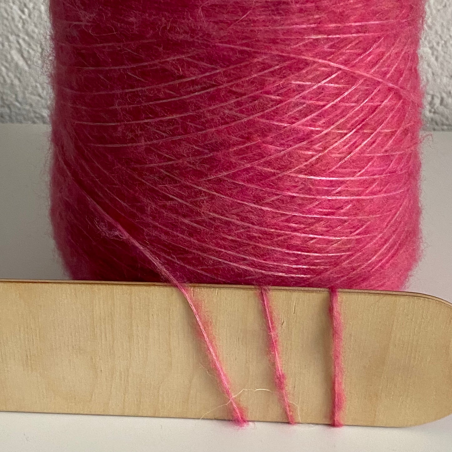 Konenwolle Merinow mit Alpaka / Lineapiu Italia.