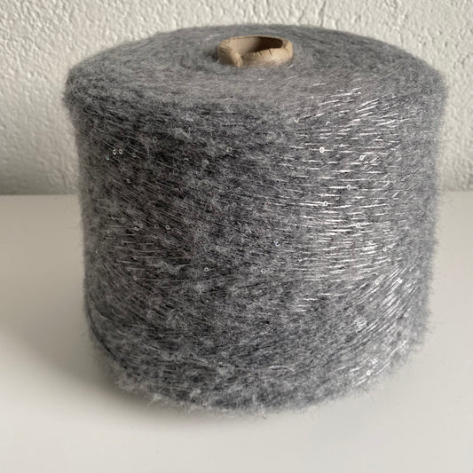 Konenwolle Merinowolle mit  Mohair / Italy