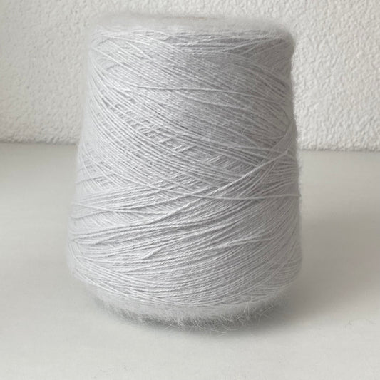 Konenwolle Angora mit Merinowolle.
