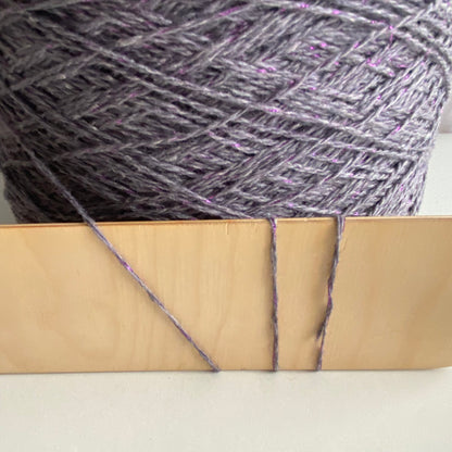 Konenwolle Merinowolle mit Seide 200 g / Filati Venezia Italy