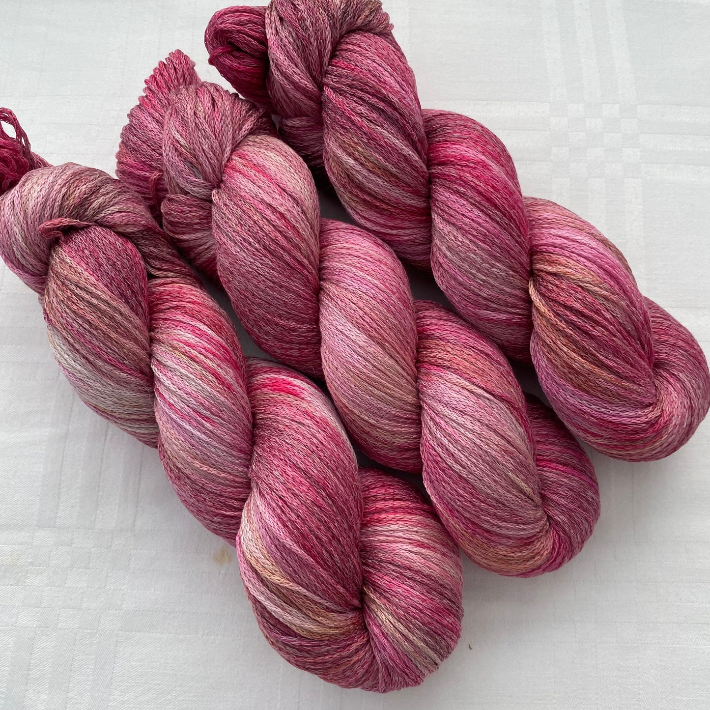 Handgefärbte  Baumwolle mit Seide / 100 g