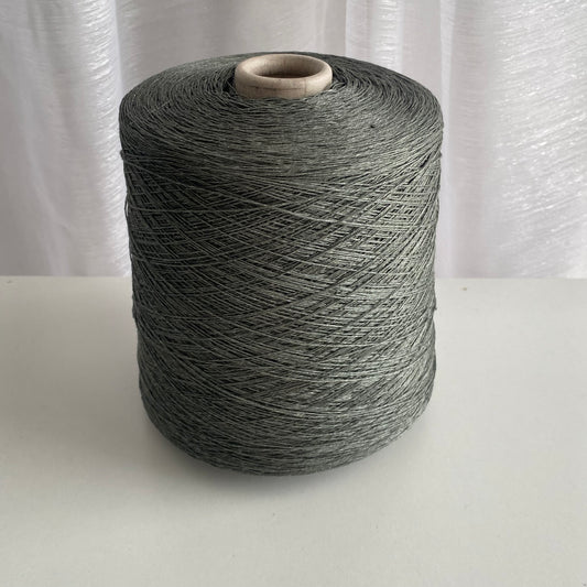 Konenwolle 100 % Leinen / Loro Piana Italy.