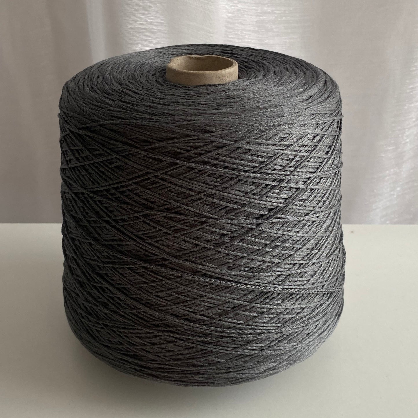 Konenwolle 100 % Seide / Loro Piana Italy.