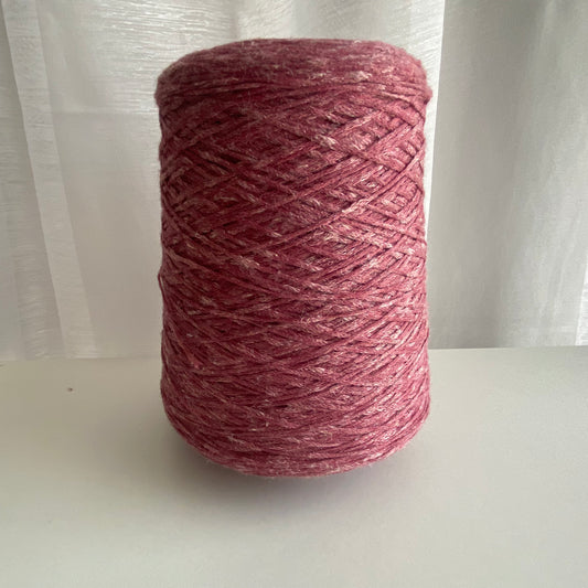 Konenwolle  Schurwolle (Merino) mit Seide und Leinen/Loro Piana Italy.