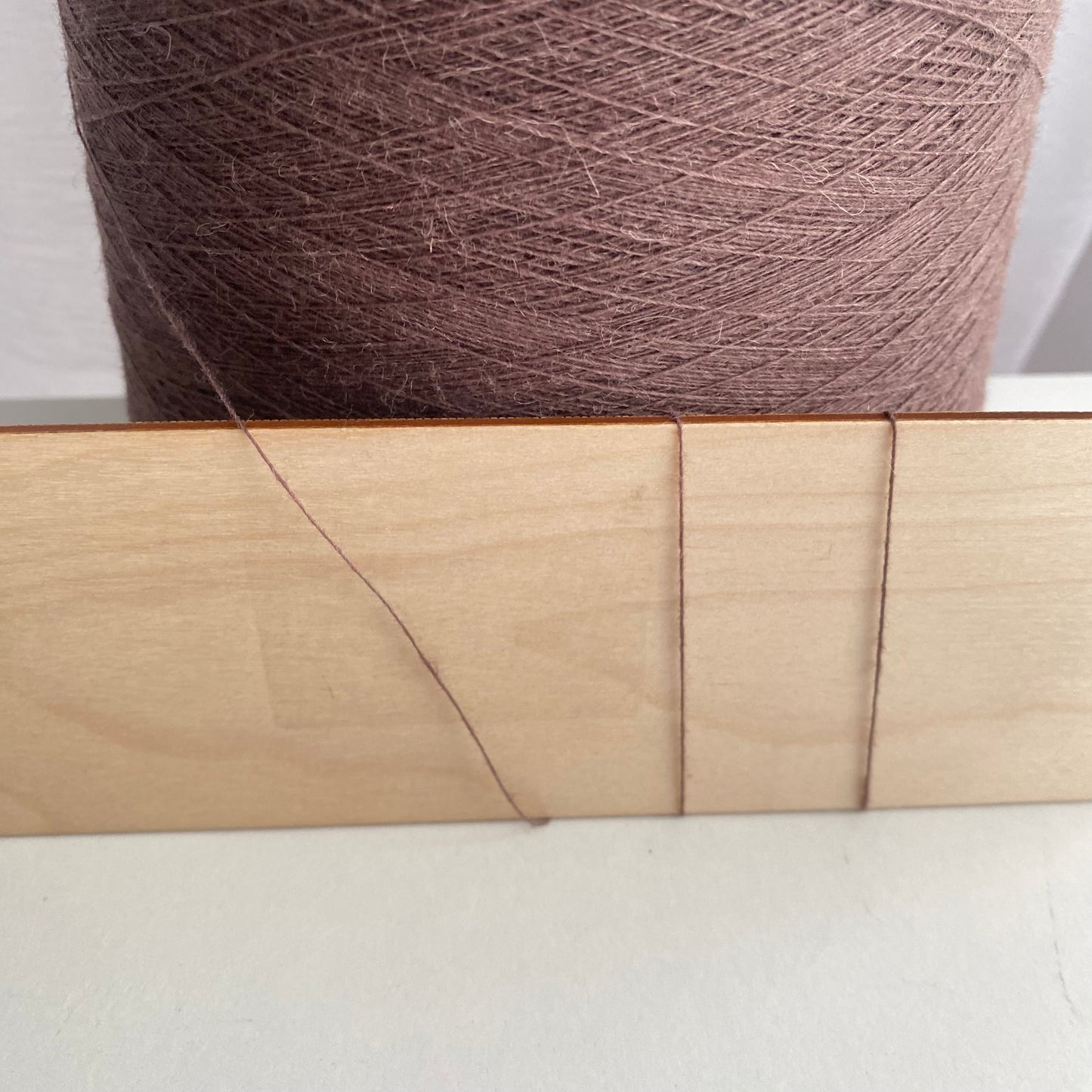 Konenwolle Merino mit Seide.