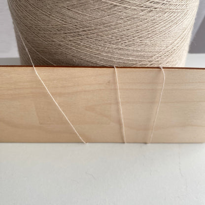 Konenwolle Merino mit Seide.