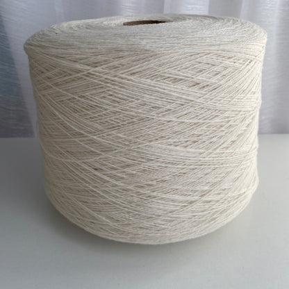 Konenwolle Merino mit Kaschmir 200 g / Italy
