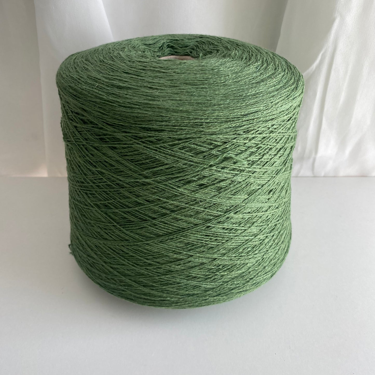 Konenwolle Schurwolle(Merino) mit Kaschmir / Papi Fabio Italy.