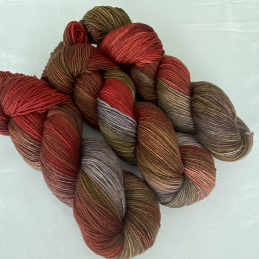 Handgefärbte  Merino Sockenwolle (Luxus)