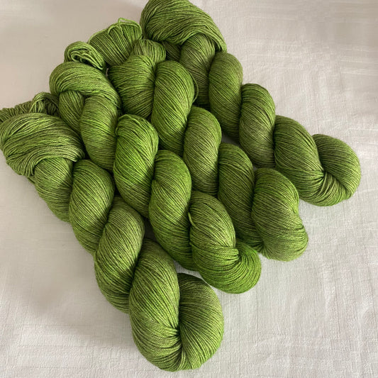 Handgefärbte  Merinowolle mit Yak Sockenwolle  (Luxus)