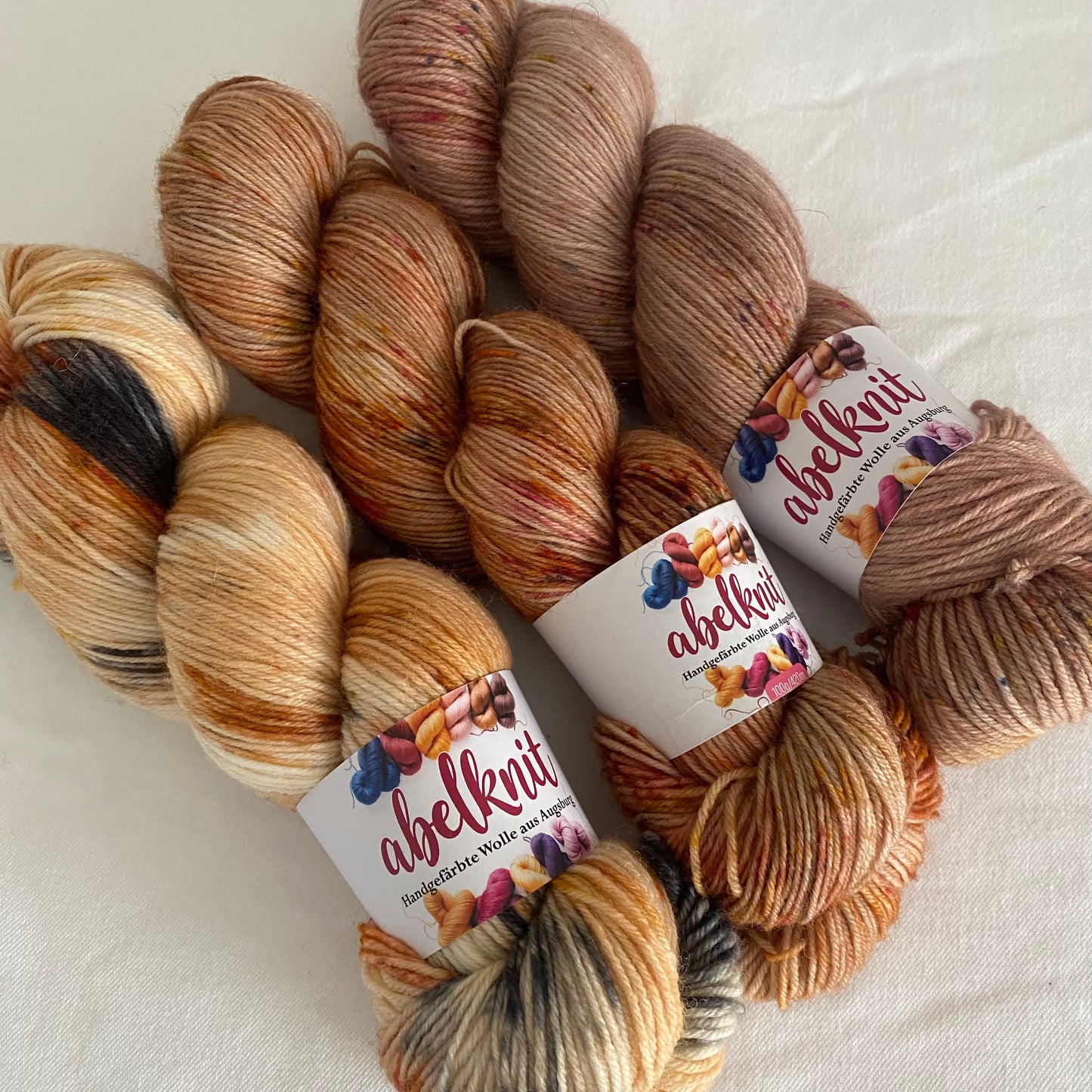 Handgefärbte Sockenwolle/Luxus Spar-Set./300 g.