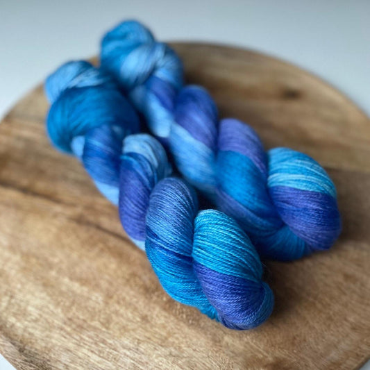 Handgefärbte   Alpaca-Silk Wolle